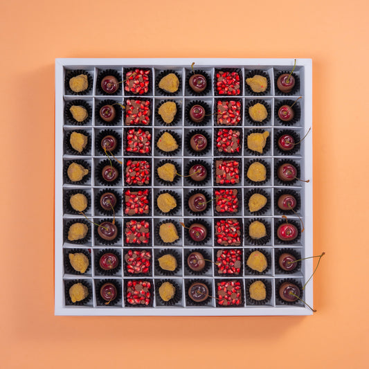 Signature Fresh 64 pcs inside